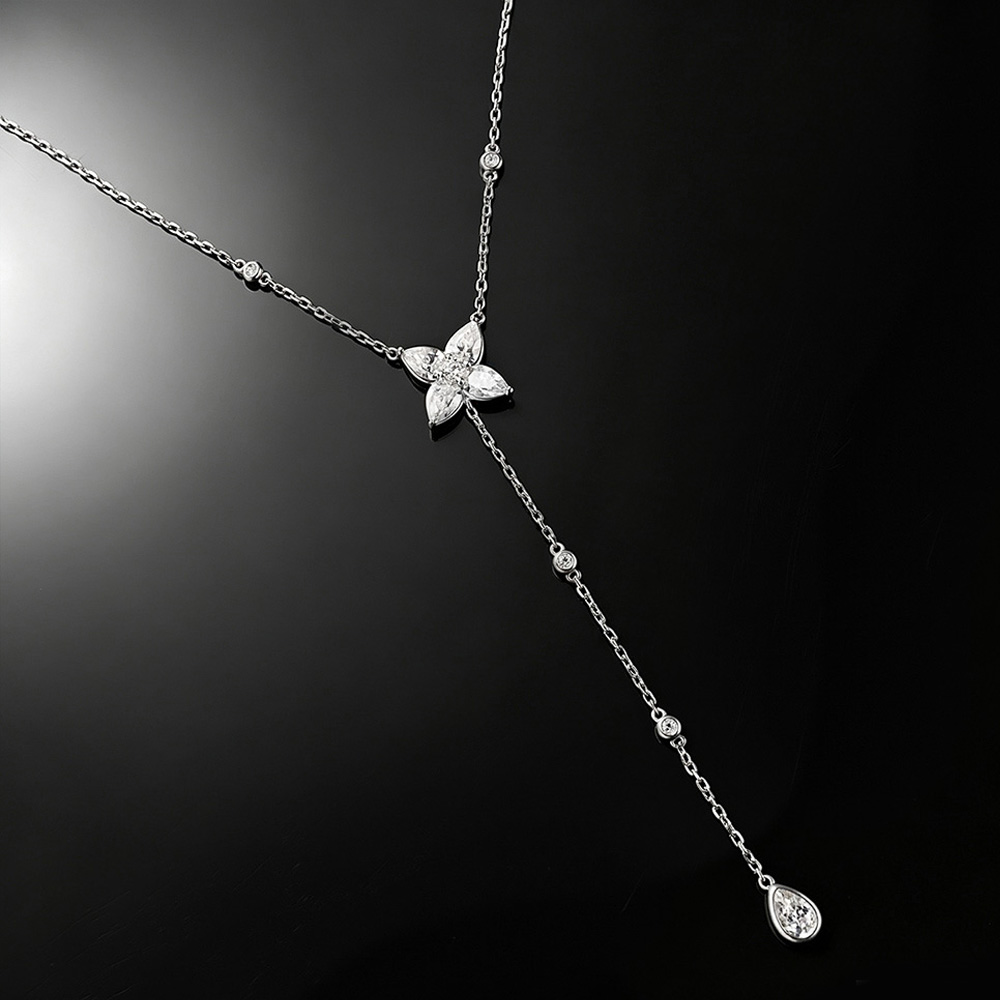 Birnenförmiger/Runder Moissani – Bezels Set Pendant Bewertung und Preis