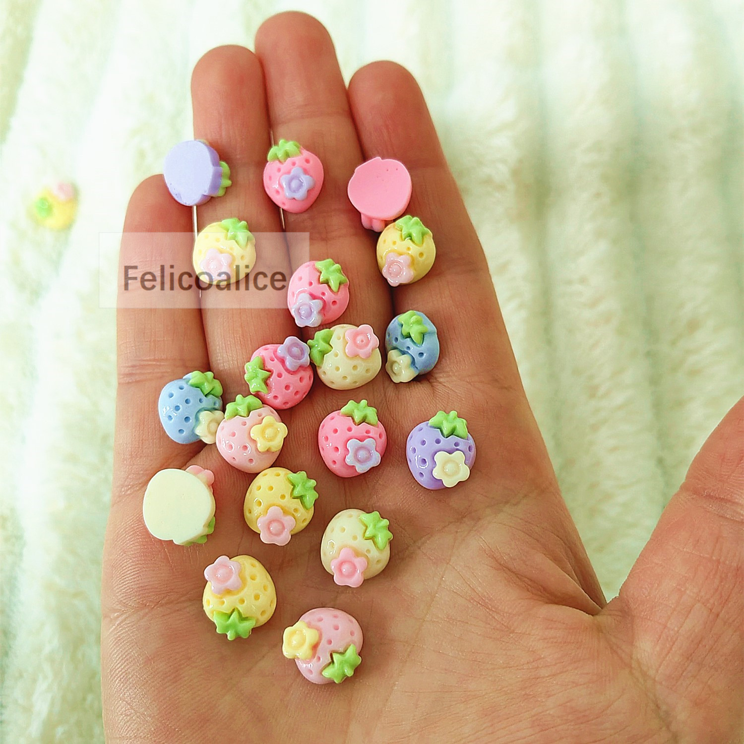 30 Stück Neue Niedliche Mini-E – Flower Preservation Resin Bewertung und Preis