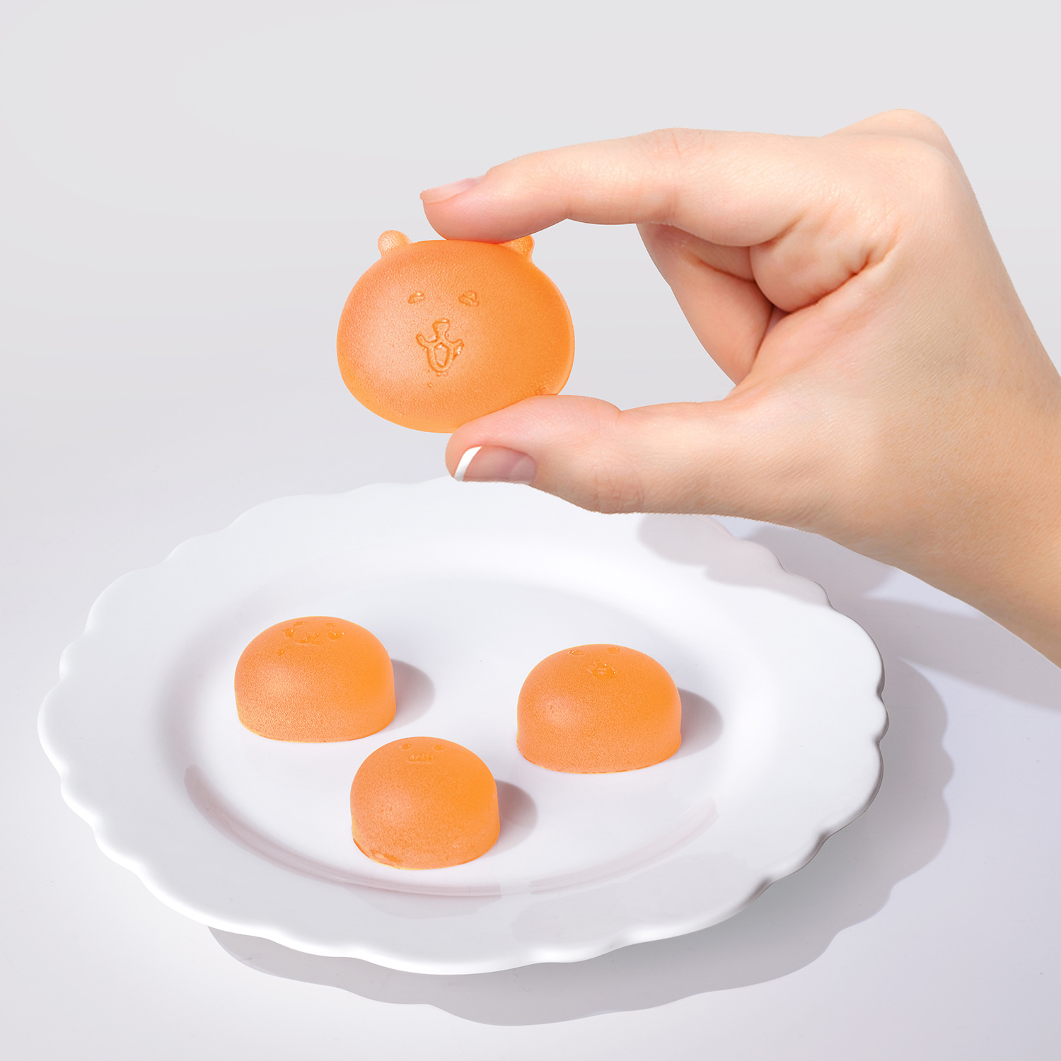 Niedliche Bären-Silikon-Eiswür – Silicone Mold Tray Bewertung und Preis